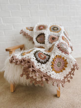 Load image into Gallery viewer, ☀️SIENNA ☀️ Sunburst granny square blanket
