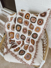 Load image into Gallery viewer, ☀️SIENNA ☀️ Sunburst granny square blanket
