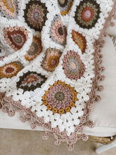 Load image into Gallery viewer, ☀️SIENNA ☀️ Sunburst granny square blanket
