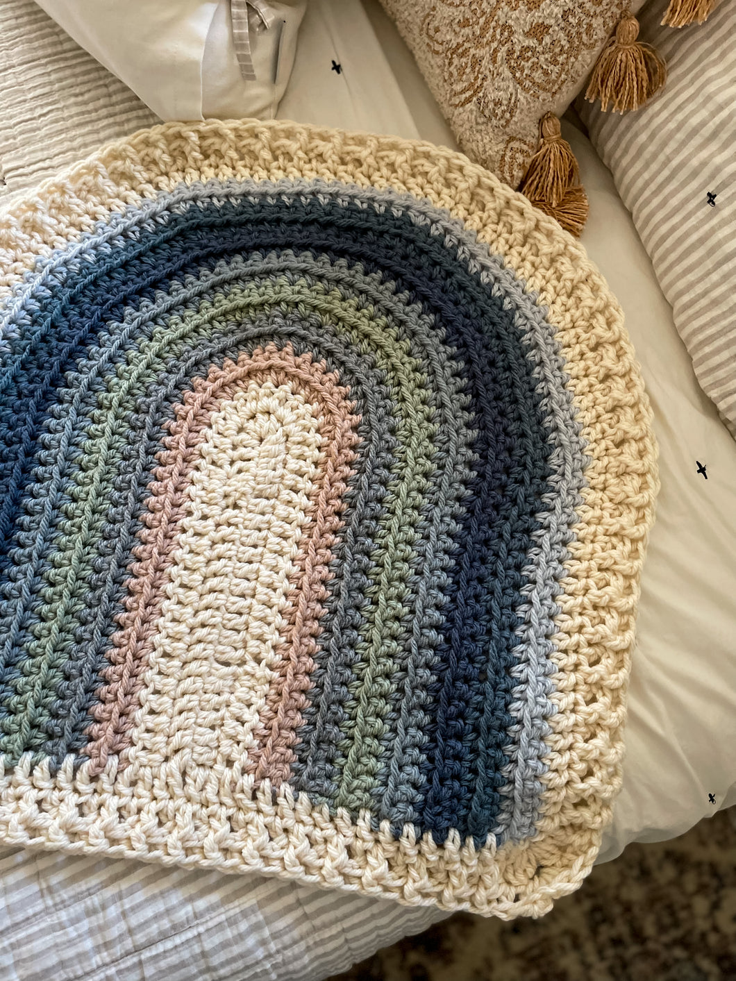 Crochet chunky rainbow blanket