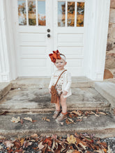 Load image into Gallery viewer, Pumpkin Spice Collab Crochet Purses
